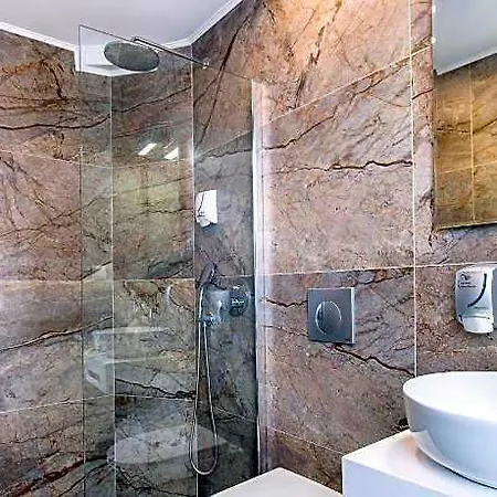 Hotel Azzurro Deluxe Limenas (Thasos)